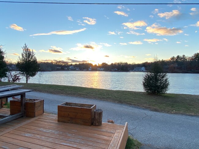 Building Photo - 8 Russell Rd