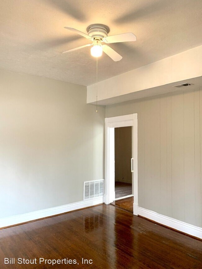 Foto del edificio - 1 br, 1 bath House - 109 S. Charlton Street