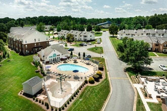 Building Photo - Mills Creek