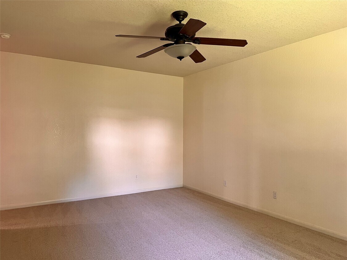 Foto del edificio - 174 Fairwind Trail Dr