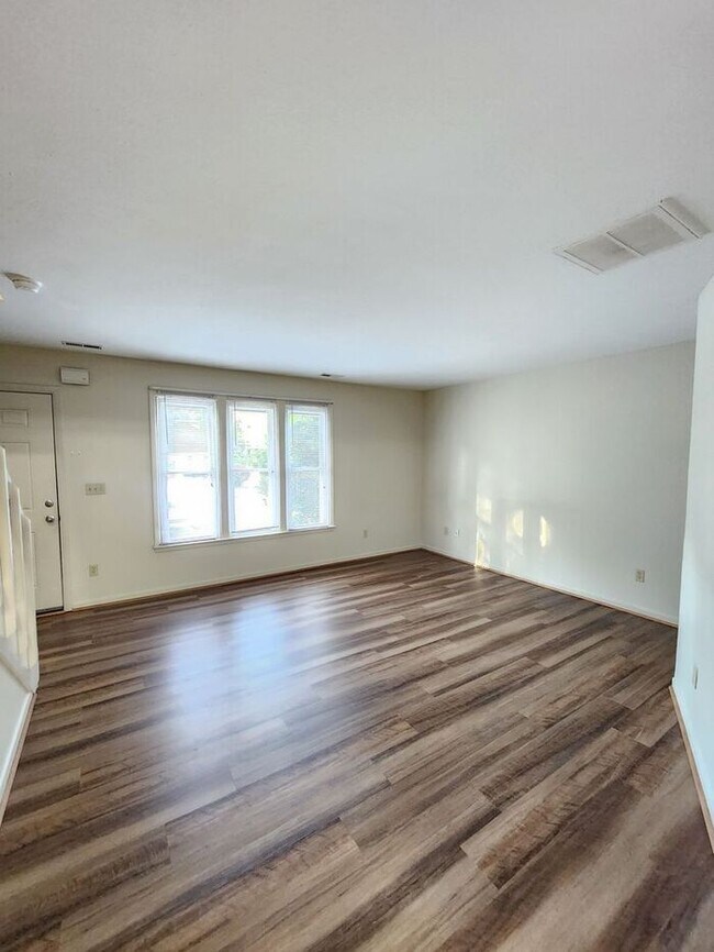 Foto del edificio - Fletcher Apartment Rental