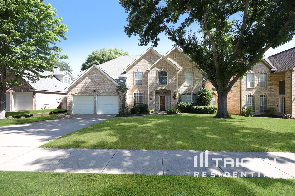 Foto principal - 1920 Fair Field Dr