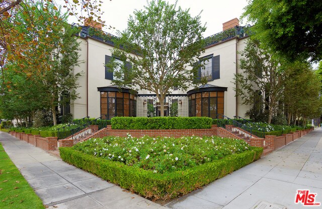 Foto del edificio - 155 S Rodeo Dr