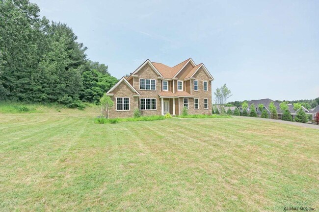 Building Photo - 909 Sussex Ct
