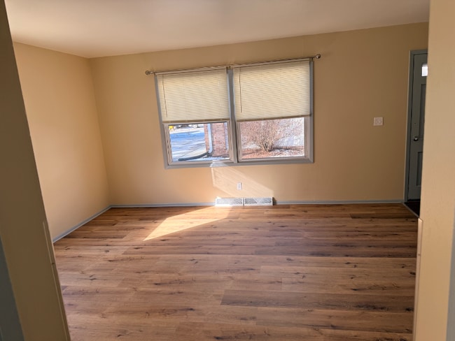 Building Photo - 12227 W Dearbourn Ave