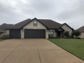 Building Photo - 198 Shadow Creek Ln