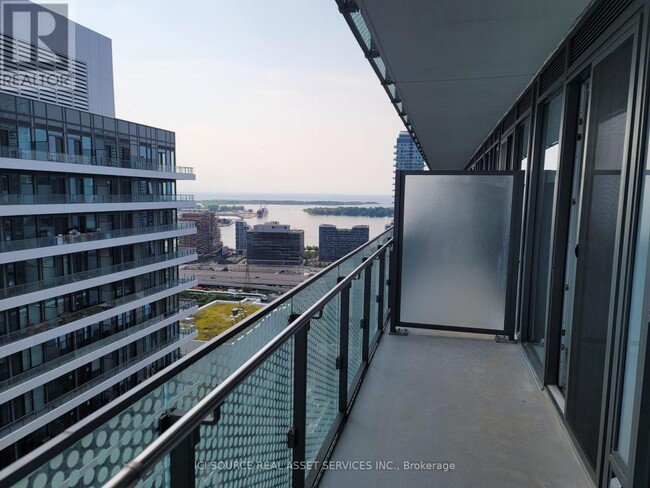 Photo du bâtiment - 135 Lower Sherbourne St