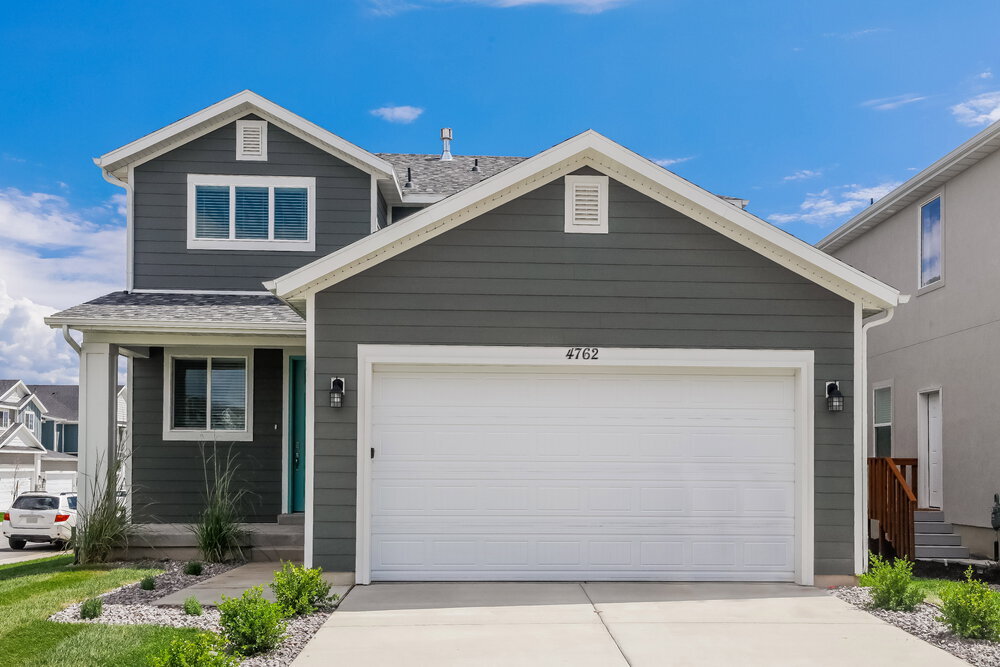 Foto principal - 4762 E Lk Cor Dr