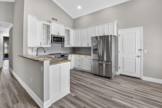 Building Photo - 5319 Courtney Cir