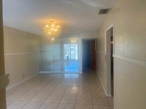 Building Photo - 2073 E Bond Dr