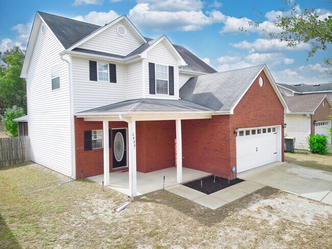 Foto del edificio - 3 Bedroom with a Fabulous Florida Room in Crestview!