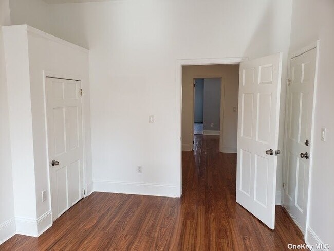 Foto del edificio - 1383 Jefferson Ave