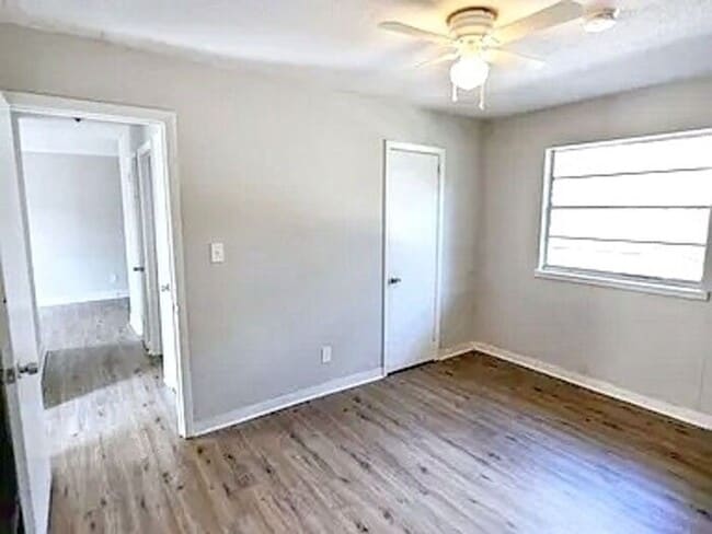 Building Photo - 2032 Stouts Rd