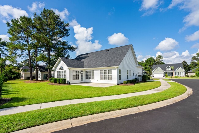 Building Photo - Harvest Home