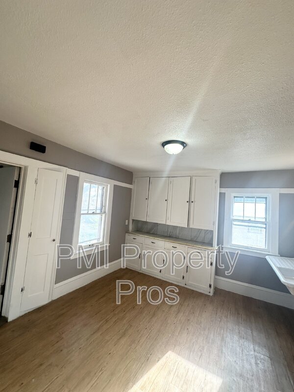 Foto del edificio - 1440 N 28th St