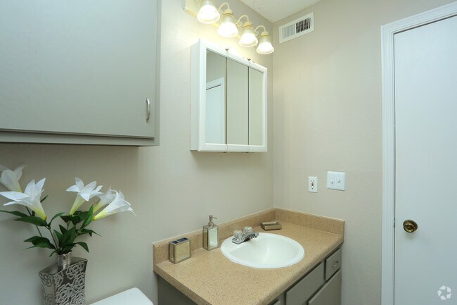 1HAB, baño - Echo Trail