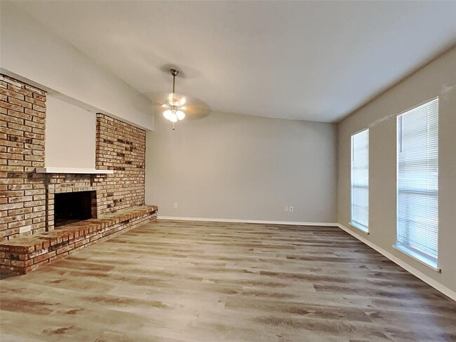 Building Photo - 430 Tara Plantation Dr