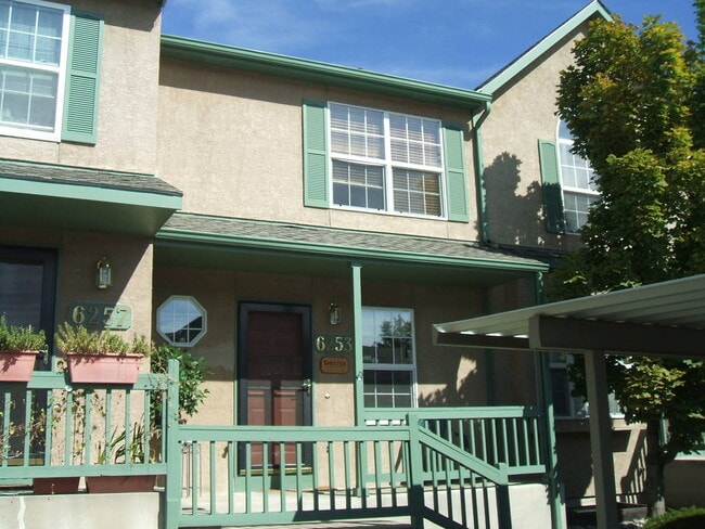 Building Photo - 6253 Colony Cir