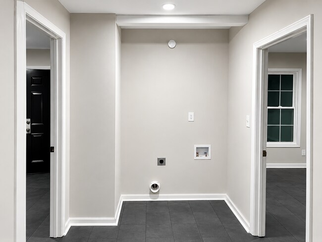 Foto del edificio - 2626 Whitman Ave
