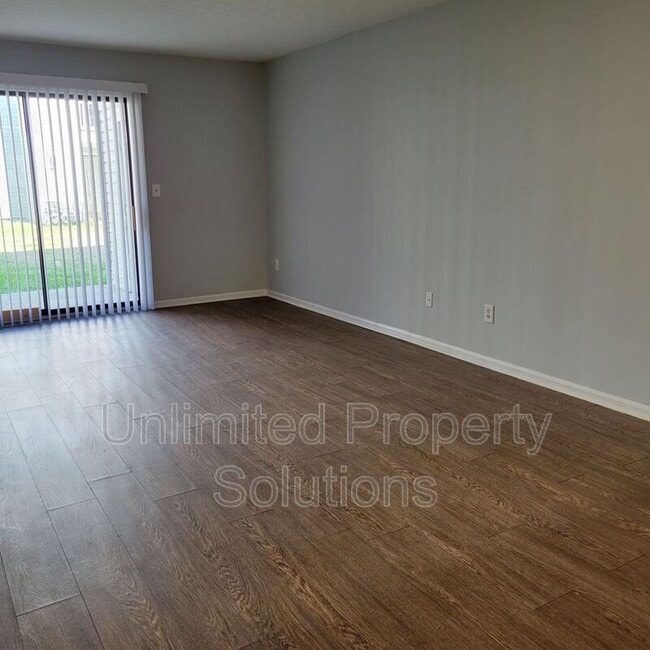 Building Photo - 209 Sunn Aire Ct