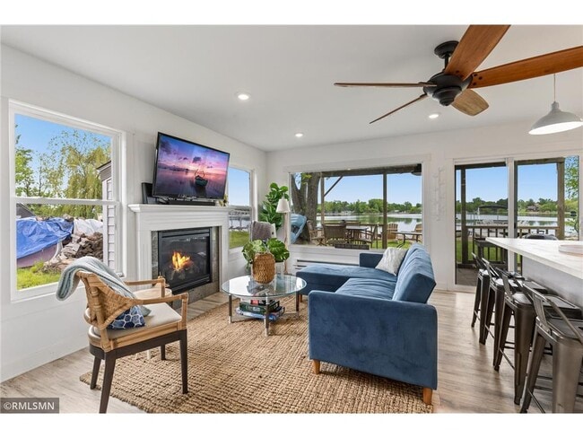Building Photo - 28584 Lakewood Dr NW
