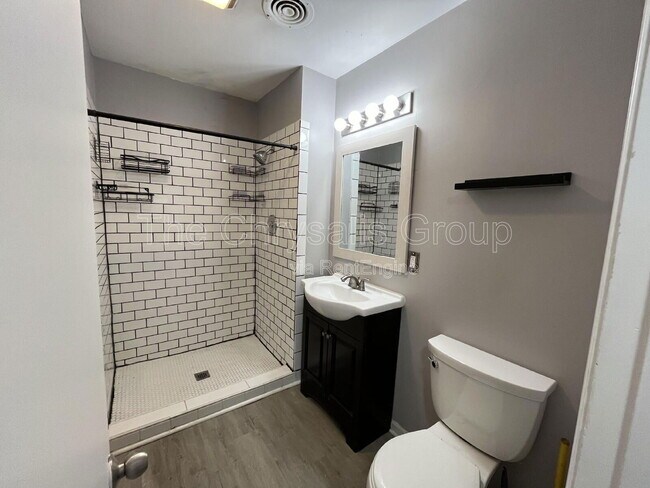 Foto del edificio - 307 Prairie St