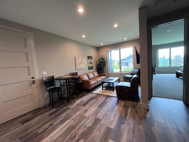 Foto del edificio - 75 Highnoon Way