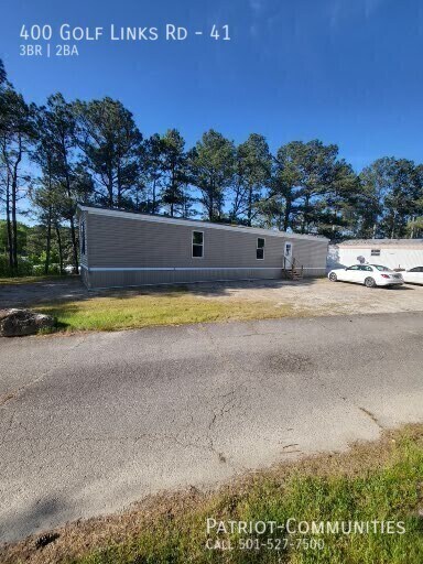 Foto del edificio - 400 Golf Links Rd