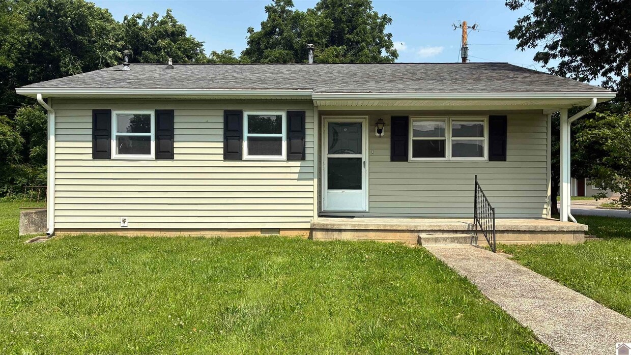 Primary Photo - 600 Cruse Ave
