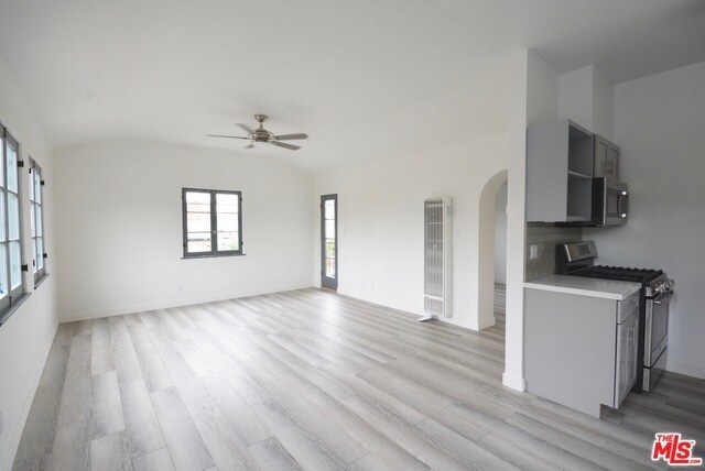 Foto del edificio - 1317 Riviera Ave