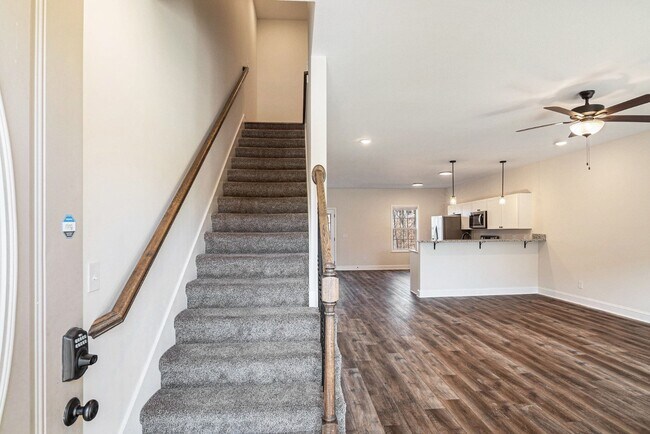 Foto del edificio - 550 Peachers Mill Rd