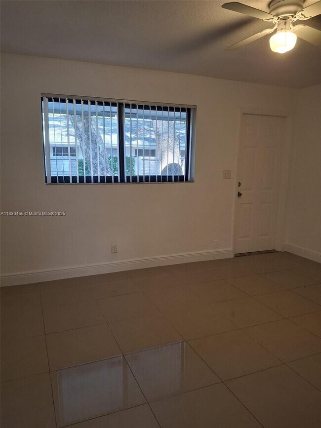 Foto del edificio - 34 SW 9th St