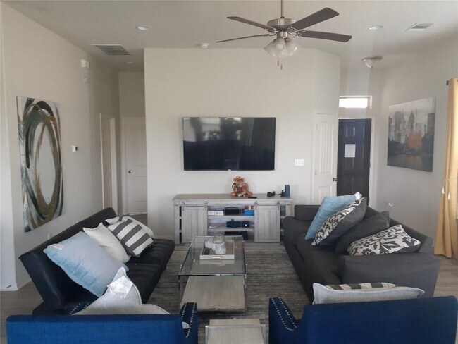 Foto del edificio - 876 Centerra Hills Cir