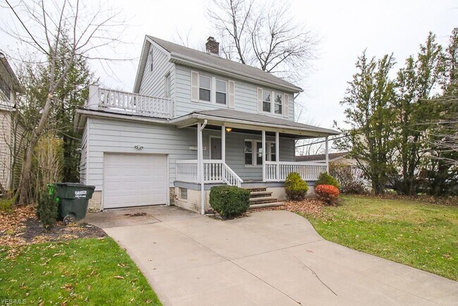 Building Photo - 1464 Sherbrook Rd