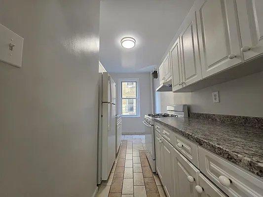 Photo - 2 bedroom in BRONX NY 10463 Apartment