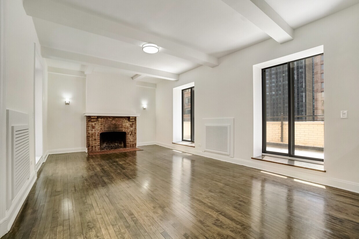 Building Photo - 145 W 55th St