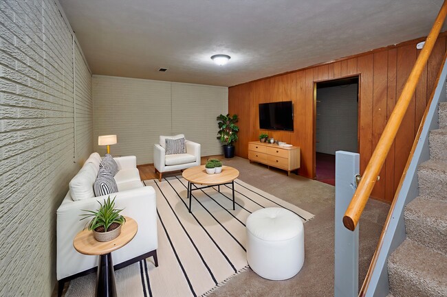 Foto del edificio - Georgetown Apartments & Townhomes