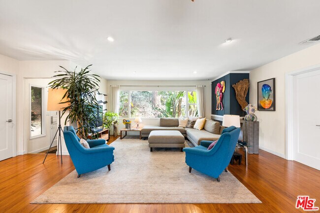 Foto del edificio - 2316 Laurelmont Pl