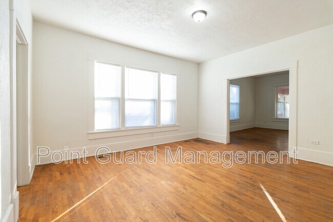 Foto del edificio - 1430 S Wichita St