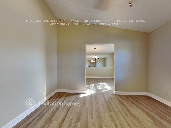 Foto del edificio - 2301 Beechwood Ct