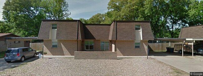 Foto del edificio - 2907 Greenhills Dr