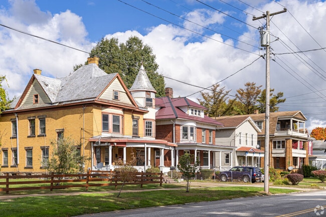 Homes in Erie can be affordable or expensive.