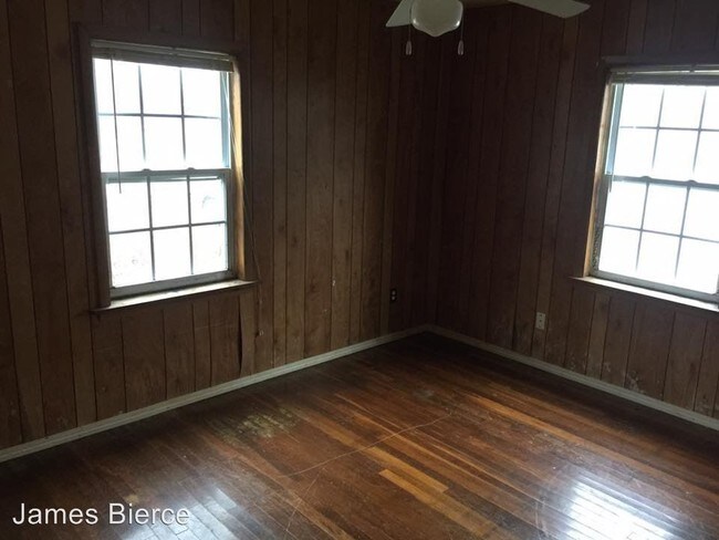 Building Photo - 2 br, 1 bath House - 615 N Johnston