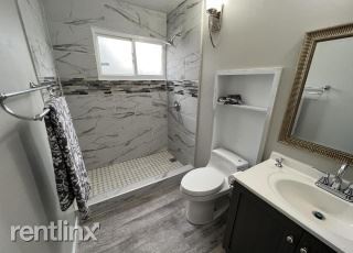 Building Photo - 2 br, 1 bath House - 5448 N 57th St