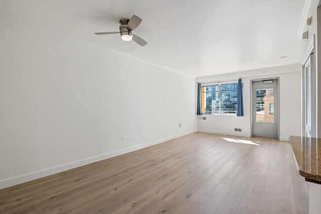 Foto del edificio - 246 2nd St