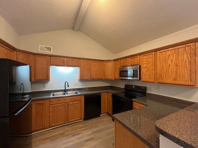 Foto del edificio - 7590 Amhurst Cove