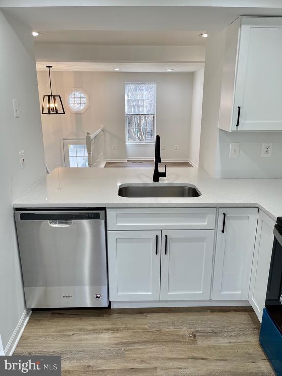 Foto del edificio - 1518 Woodcrest Dr