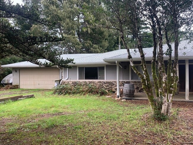 Building Photo - 41801 Road 16