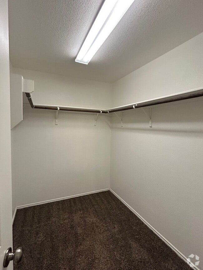 Building Photo - 4104 Riata Ranch Rd