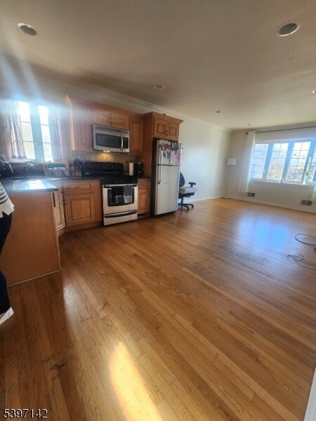 Foto del edificio - 49 Entwistle Ave